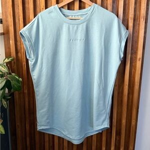 Youngla Ramboo Tee in Dusty blue. M